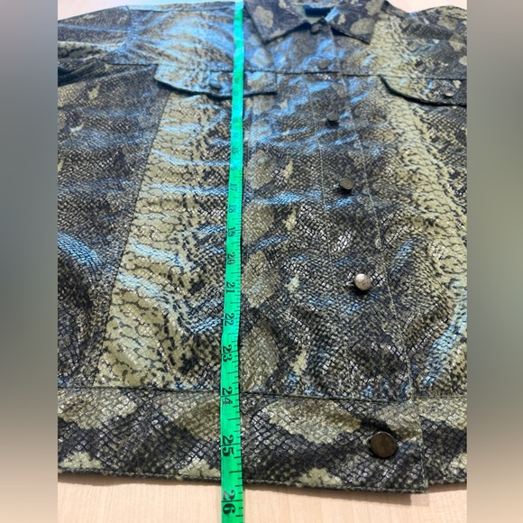 Quizz Woman & Co. plus Large jacket  Women’s Snake Pants Green Color - Picture 6 of 12